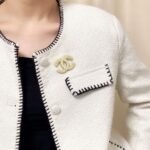 Chanel brooch - Image 5