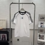 Adidas short-sleeved shirt - Image 5
