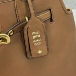 MIUMIU high-quality 1:1 version package, size 40×31×13 - Image 8