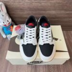 NIKE sports sneakers - Image 5