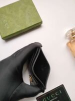 Gucci card holder - Image 2