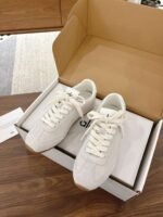 Alo high-quality leather sports shoes - Image 5