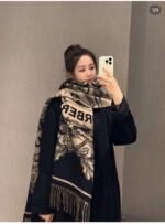 Burberry scarf, 450 grams of goat hair, size：50*210cm - Image 15