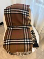 Burberry scarf, 450 grams of goat hair, size：50*210cm - Image 6