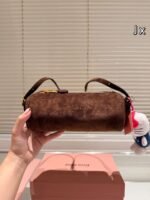 MIUMIU round bag  size:22*9 - Image 8