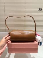 MIUMIU round bag - Image 9