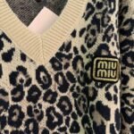 MIUMIU high-quality clothing - Image 5