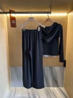 Alo double-layered hooded jacket set - Image 5