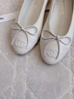 CHANEL high-quality shoes - Image 11