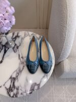 CHANEL high-quality shoes - Image 6