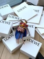 LOEWE High-Quality Pendant - Image 15