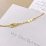 van cleef & arpels  necklace - Image 8