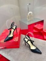 CistianLouboutin Premium high heels, made of calfskin, 10cm heel height - Image 8