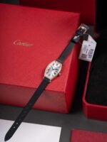 Cartier Tonneau cask gold diamond watch - Image 2