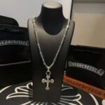 chrome hearts Flame Cross pendant - Image 4
