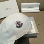 Original moncler baseball cap - Image 7