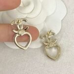 CHAN 23 Full diamond Hollowed-out heart-shaped double c stud earrings - Image 8