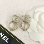 CHAN 23 Full diamond Hollowed-out heart-shaped double c stud earrings - Image 2