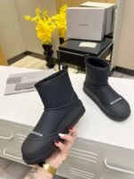 balenciaga sheepskin all-in-one snow boots - Image 5