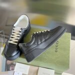 Gucci chunky b pair sneakers - Image 5