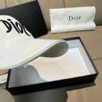 Dior new baseball cap embroidery pure cotton fabric + head layer cowhide - Image 5