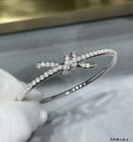 Tiffany original diamond knot bracelet - Image 2
