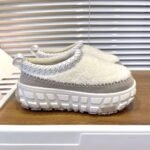 UGG Original new boots - Image 22