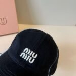 MIUMIU’s new baseball cap - Image 4