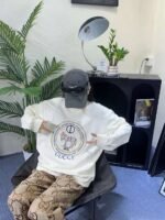 Burberry sweatshirt - Image 11