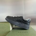 Gucci chunky b pair sneakers - Image 6