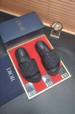 Dior Original 1:1 slippers - Image 2