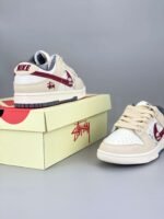 Nike sb dunk low & Stussy