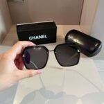 Chanel original sunglasses - Image 7