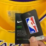 No. 77 of the Los Angeles Lakers in the 24-25 season of the NBA. Luka Don č I ć jersey - Image 4