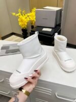 Balenciaga sheepskin all-in-one snow boots white - Image 5