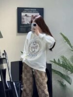 Burberry sweatshirt - Image 12