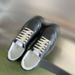 Gucci chunky b pair sneakers - Image 7