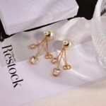 Dior CD knitted diamond stud earrings - Image 3