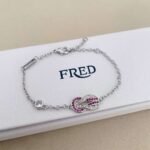 FRDE Diamond 8-figure buckle horseshoe buckle bracelet White pink blue - Image 18