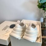 Alexander McQueen casual canvas shoes - Image 12