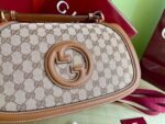 A brand-new handbag from Gucci’s Blondie series - Image 9