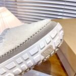 UGG Original new boots - Image 24