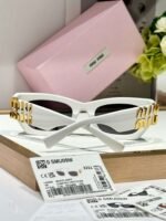 MIUMIU original sunglasses 1:1 - Image 4