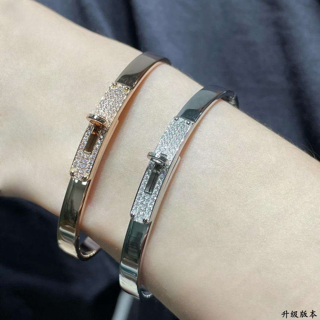 52d1a84d-2761-402b-a3ec-a9074b43f087.jpg Hermès CNC Button Half-Diamond Bangle High-End Version - Image 1
