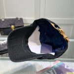 Original embroidered Louis Vuitton baseball cap - Image 7