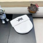 Dior embroidered wool knitted hat - Image 7