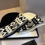 Gucci knit sweater hat - Image 2