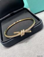 Tiffany original diamond knot bracelet - Image 7