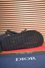 Dior Original 1:1 slippers - Image 15