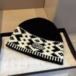 Gucci knit sweater hat - Image 5